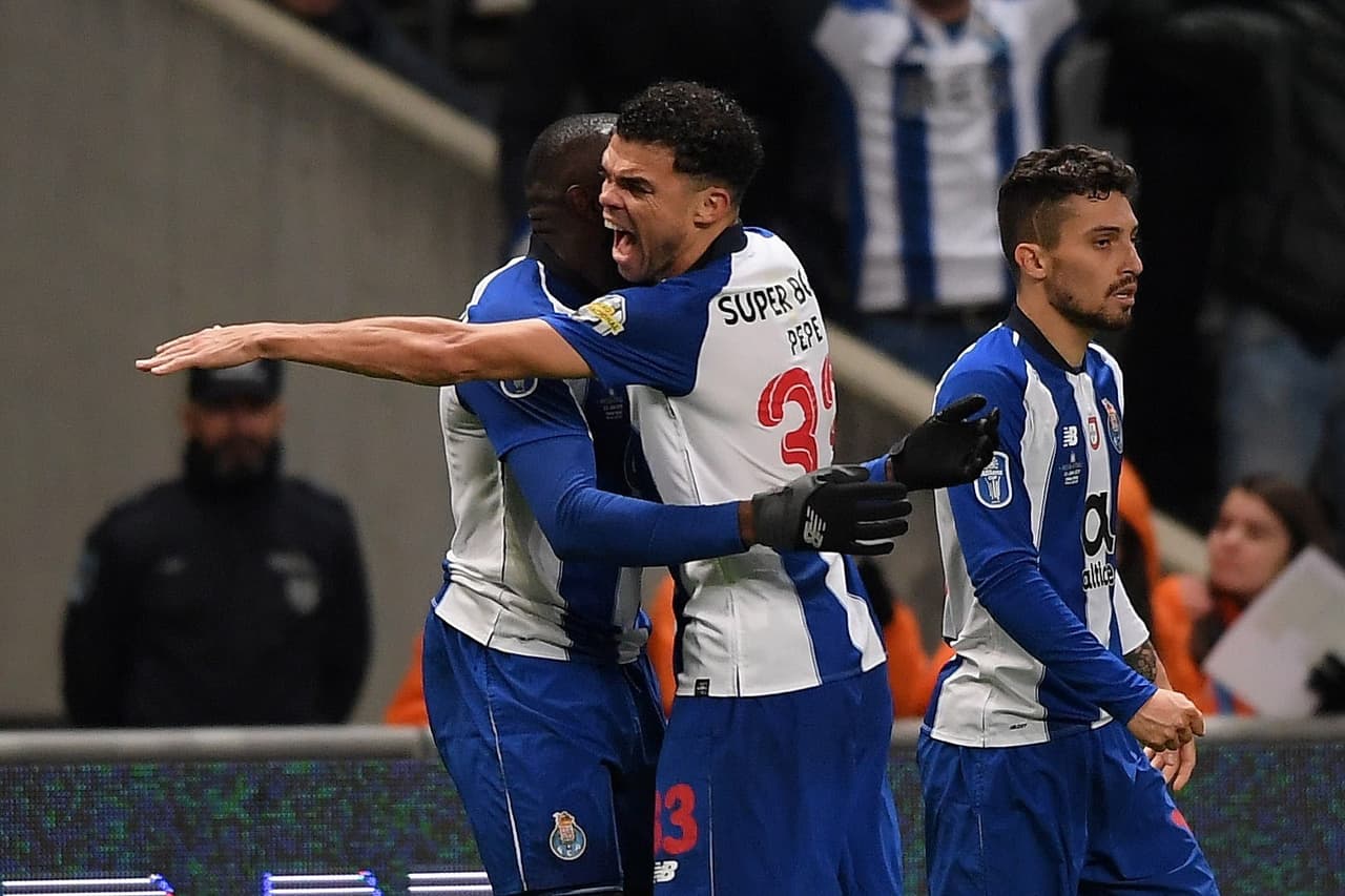 Y a los 71 minutos vino el 3-0, el gol marcado por el brasileño Tiquinho con asistencia del español Óliver Torres.