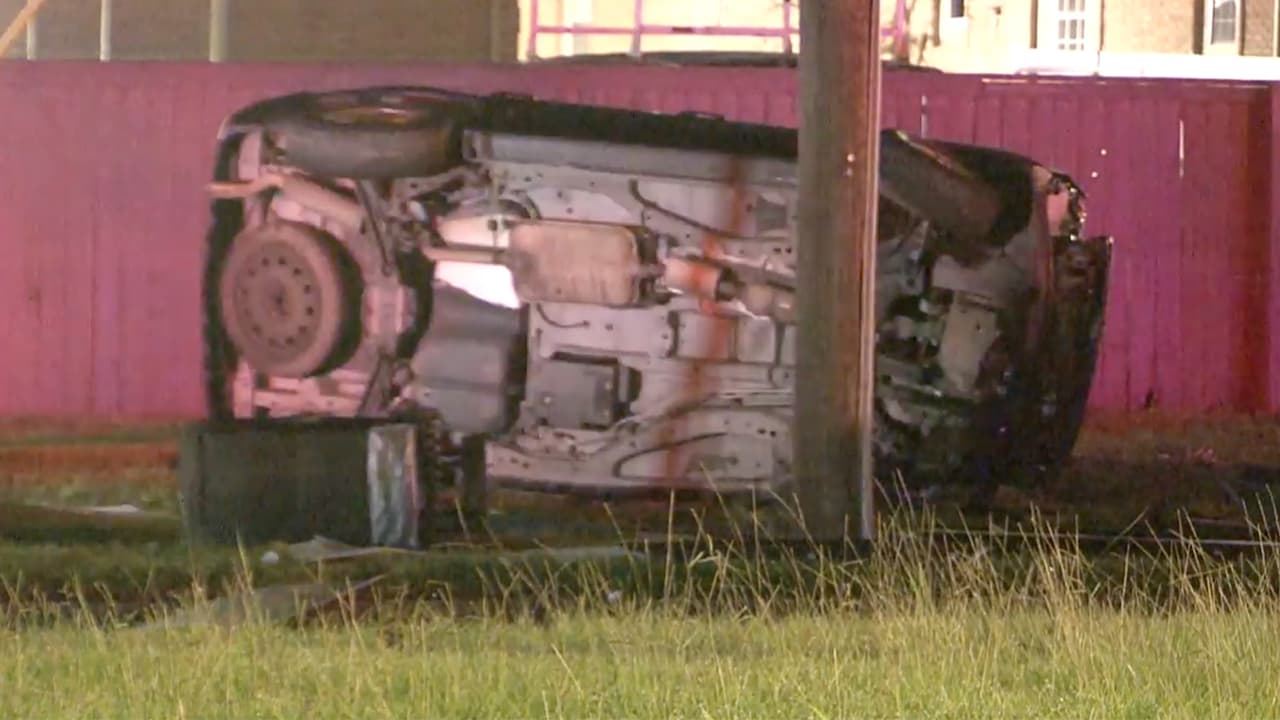 La sospechosa perdió el control del vehículo, se volcó y provocó la muerte de una mujer que viaja en el Mercury.