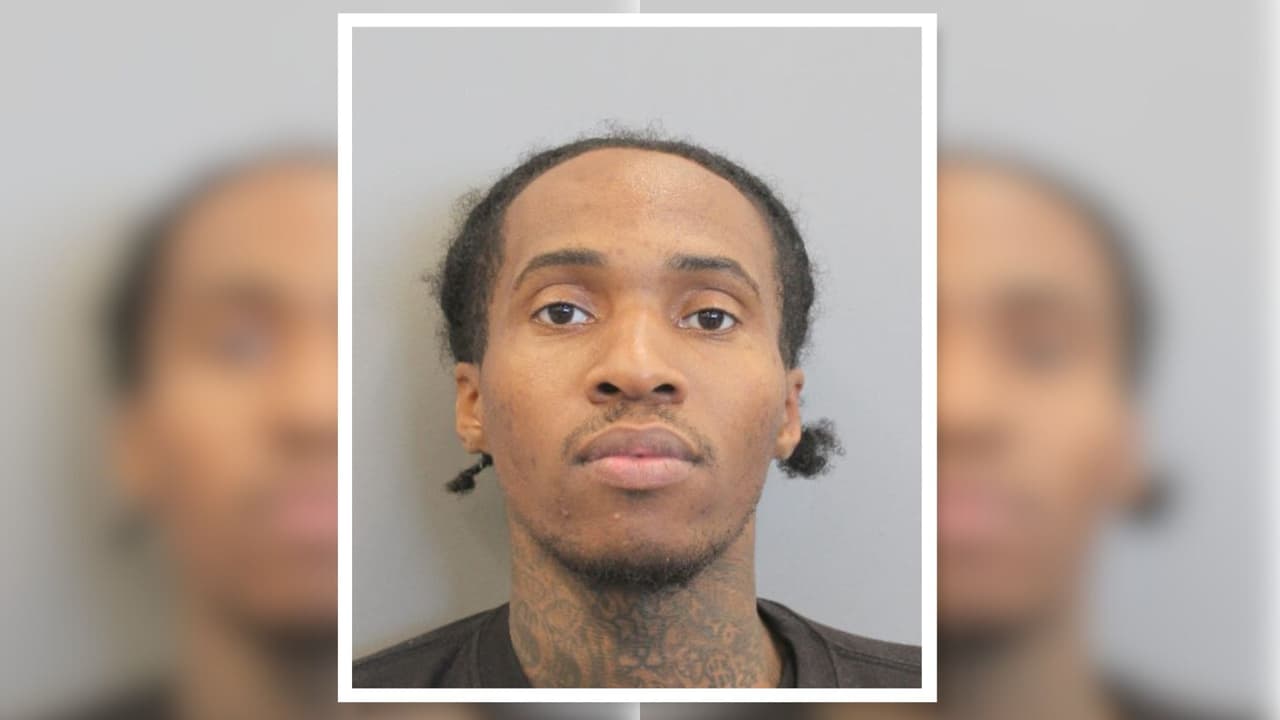 Sentencian a 35 años de prisión a un hombre por obligar a una adolescente a prostituirse en el condado de Harris