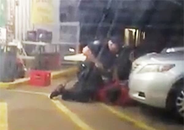 La muerte de Alton Sterling: cómo el grabar con tu celular la violencia policíaca puede ayudarte con la justicia