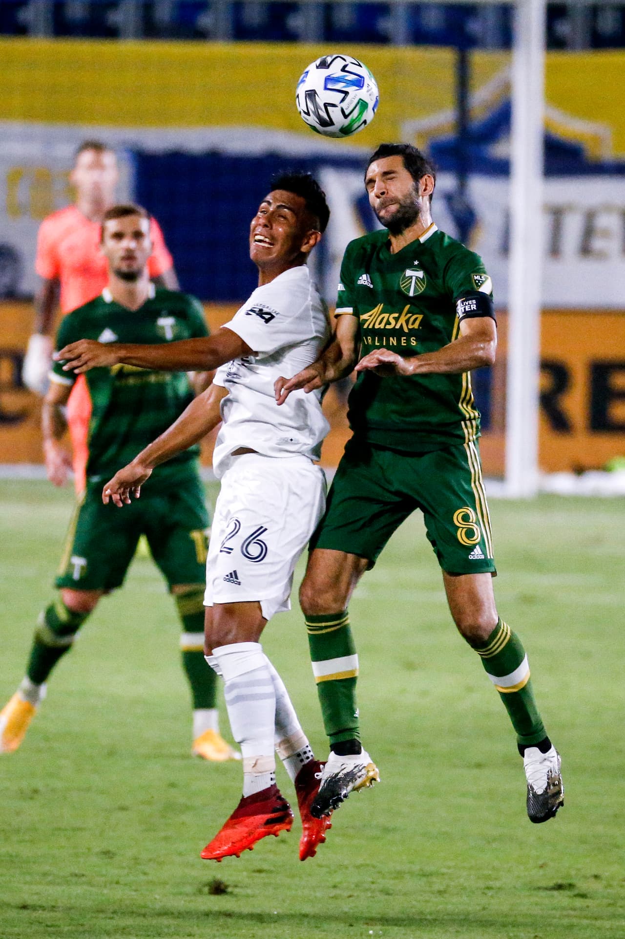 Los Portland Timbers salen al terreno de juego con toda la armería, y vencen al LA Galaxy 6-3 en el Dignity Health Sports Park.