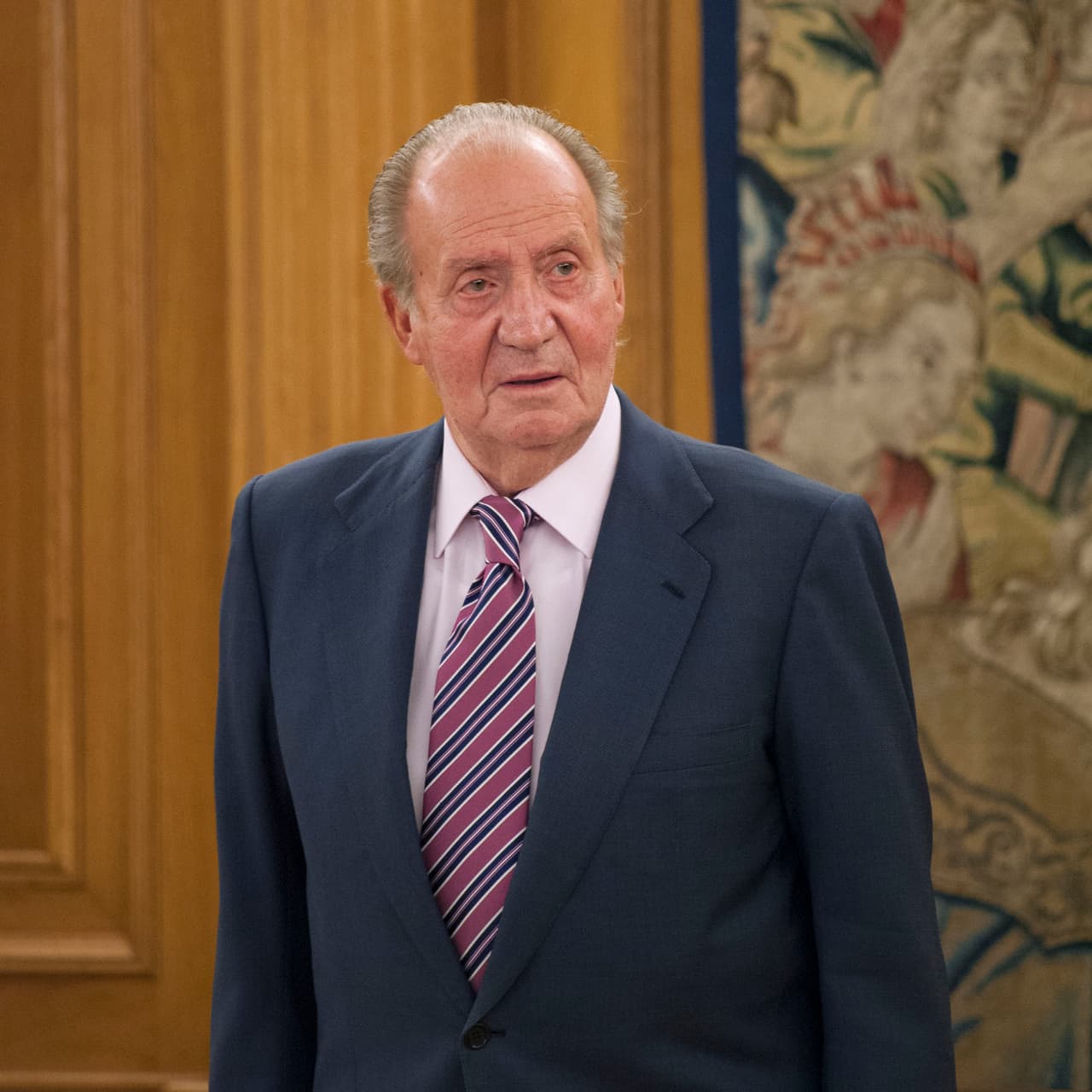 "Con una firme y meditada convicción, hoy te expreso mi voluntad y deseo de dar este paso y dejar de desarrollar actividades institucionales, a partir del próximo 2 de junio" fueron las palabras que eligió Juan Carlos para expresarle a su hijo esta decisión.