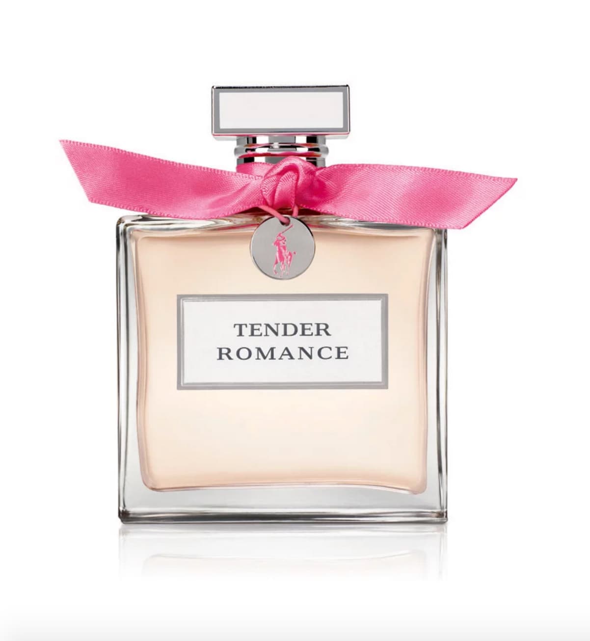 PINK PONY LIMITED EDITION TENDER ROMANCE, Ralph Lauren, 
<a href="http://www1.macys.com/shop/product/ralph-lauren-tender-romance-pink-pony-eau-de-parfum-limited-edition-3.4-oz?ID=2984530&CategoryID=30076">Macy's</a>, $96 dólares. | El Fondo Pink Pony será el beneficiado con la venta de esta frangancia. Si buscas un aroma clásico, con notas amaderadas te recomendamos que lo pruebes.
<br>