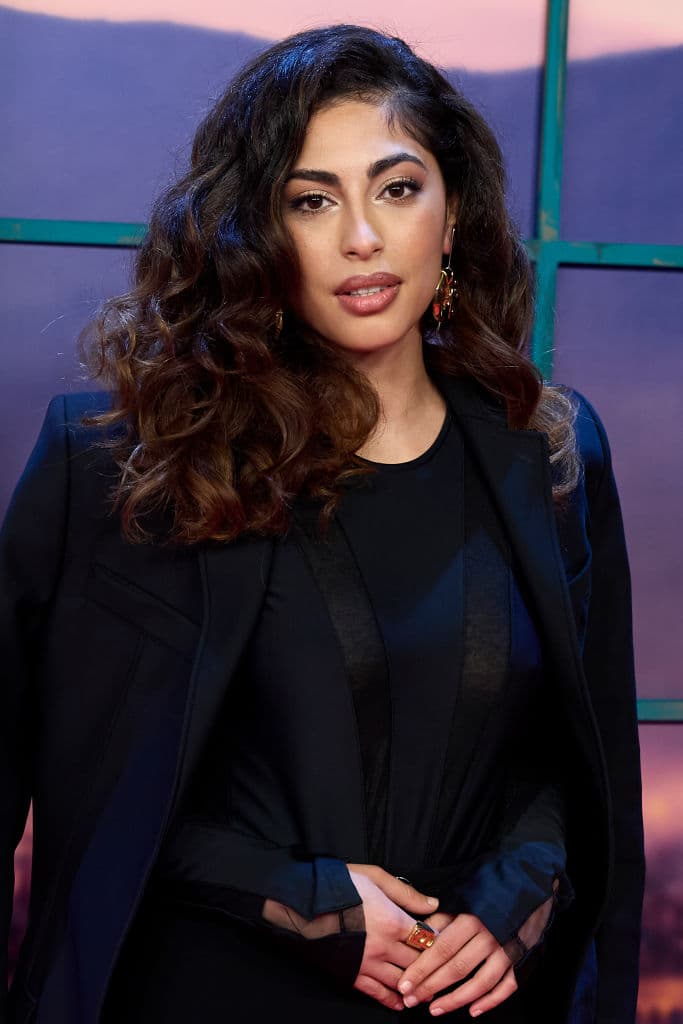 Se retiró de la serie en la temporada 4, aunque tuvo muy breves apariciones al inicio de esta. Actualmente protagoniza la serie de Prime Video 'El internado: Las Cumbres' (en la que cambió el rol de alumna por el de maestra).