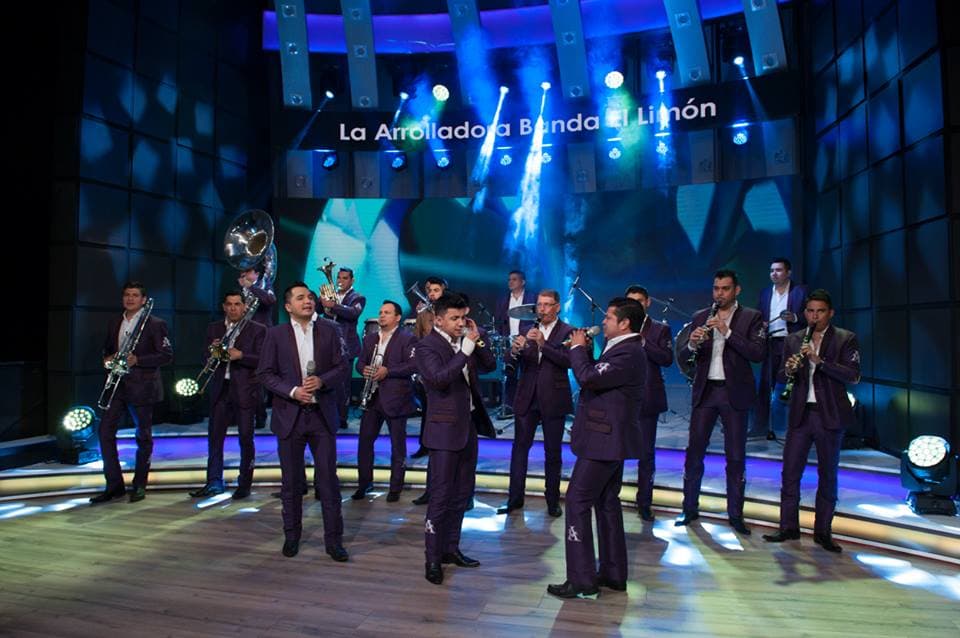 La Arrolladora Banda El Limón nos regaló momentos únicos con su música.