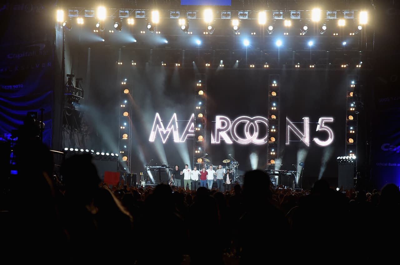 Maroon 5 es además uno de los más enérgicos, también es de los que más han recaudado, ya que se han llevado 2,198, 012 millones de dólares.