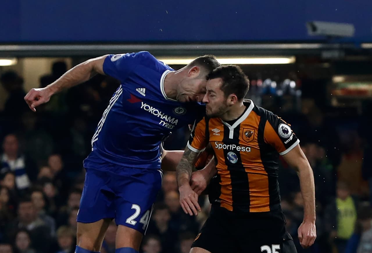 Ryan Mason, jugador de Hull City, estable tras sufrir fractura de cráneo