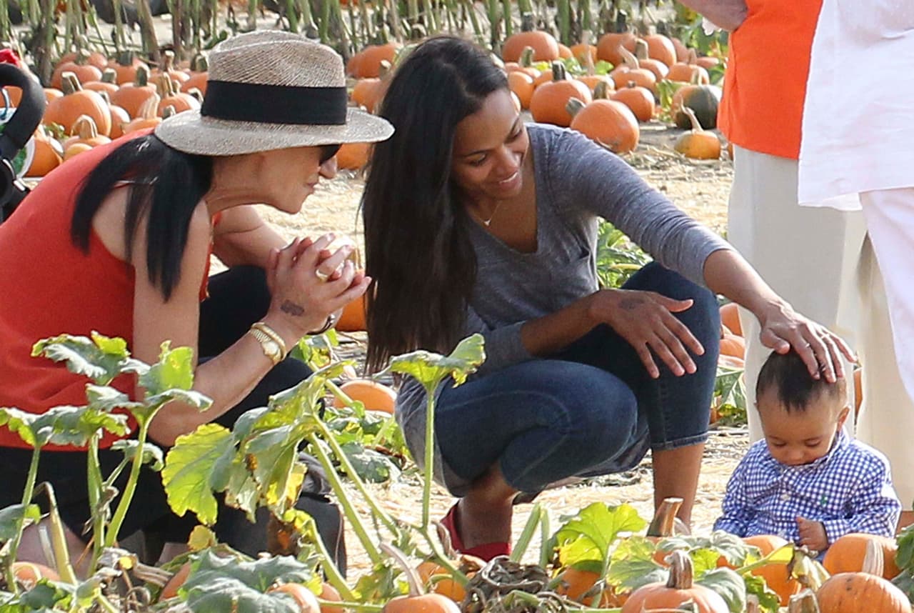 Todos se veían bastante entretenidos entre las calabazas que abundaban en el lugar.