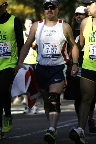 E minero nunca había salido de Chile, pero desde su arrivo a NY fue el centro de atención pues se presentó en varios programas de televisión y subió el Empire State.