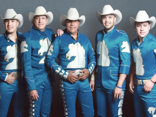 Bronco llega a Chicago