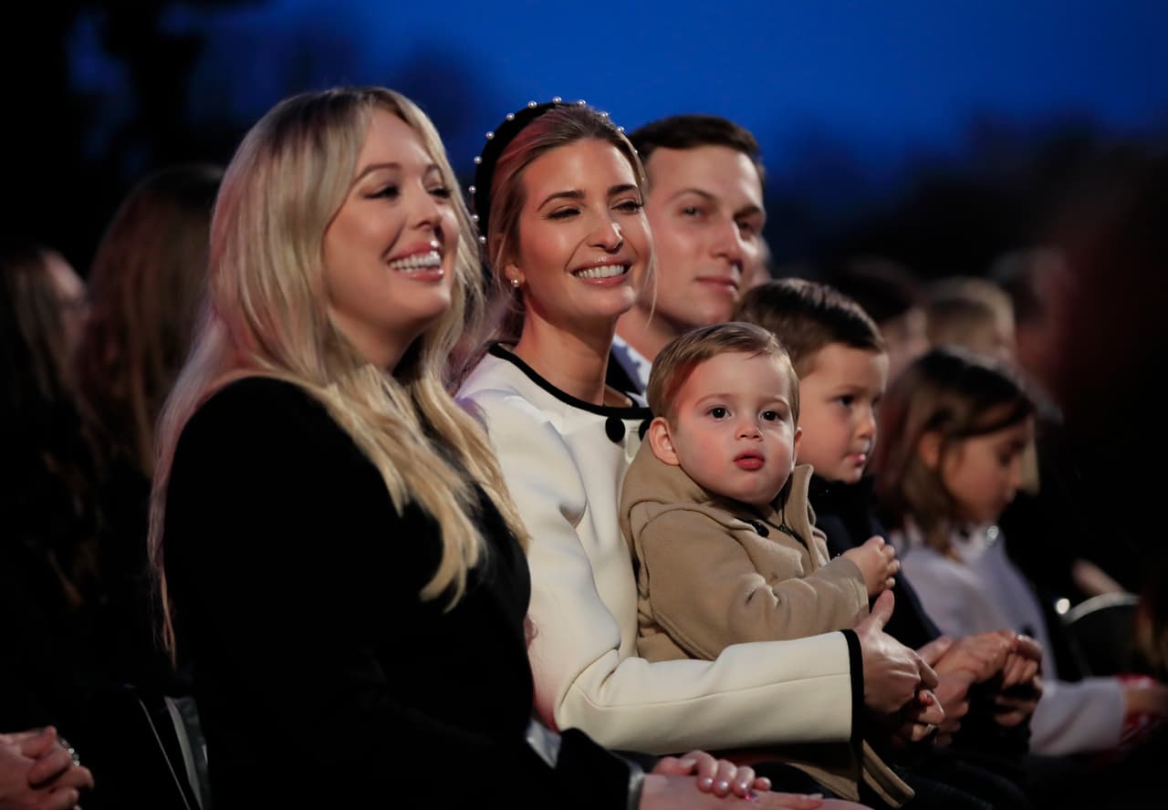 Los hijos y nietos del presidente Donald Trump también asistieron a la ceremonia.