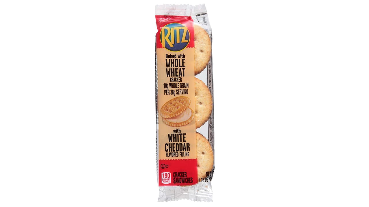 RITZ WHOLE WHEAT CRACKER SANDWICHES WITH WHITE CHEDDAR CHEESE - 1.35 OZ 
<br>Código de producto (UPC) 0 44000 04578 4
<br>Vencimiento: entre 4 de febrero y 5 de febrero de 2019