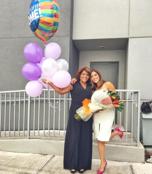 Francisca Lachapel: "¡Feliz y agradecida! Gracias Dios por esta bendición de tener a mi madre conmigo en mi casa, en mi trabajo y en mi entorno". (Julio 11, 2016)