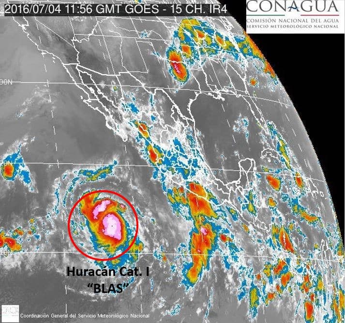 Alejada del territorio mexicano, la tormenta tropical Blas se convierte en huracán categoría 1