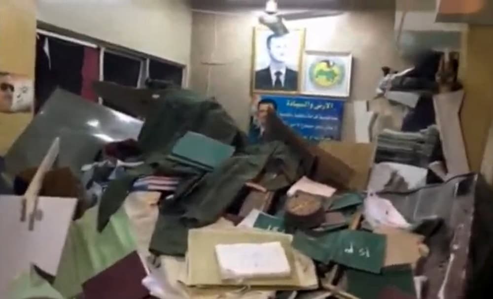 Niña es usada como bomba en un atentado contra una estación policial de Damasco