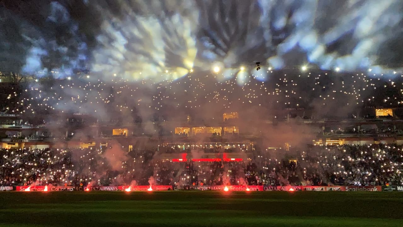 Sebastián Cáseres comete un grave error en el área y le regala el único gol del encuentro a Rogelio Funes Mori y levantan la Concacaf Liga de Campeones.