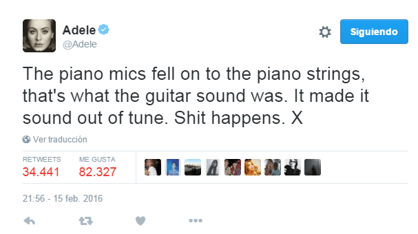 La cantante publicó en su Twitter que la razón por la que desafinó fue porque se le cayó el micrófono.