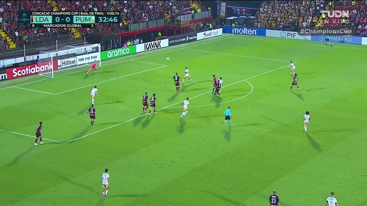 ¡TIRO ATAJADO! disparo por Ignacio Pussetto.