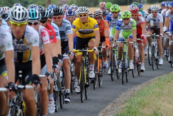 El ciclismo organizado mundialmente cumple 120 años