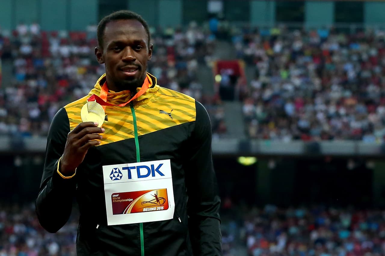 En el 2015 volvió a Pekín para jugar el Mundial IAAF y volvió a colgarse los oros en sus pruebas. Todo hacía pensar que Bolt volvería a reinar en los Juegos Olímpicos de Río 2016.