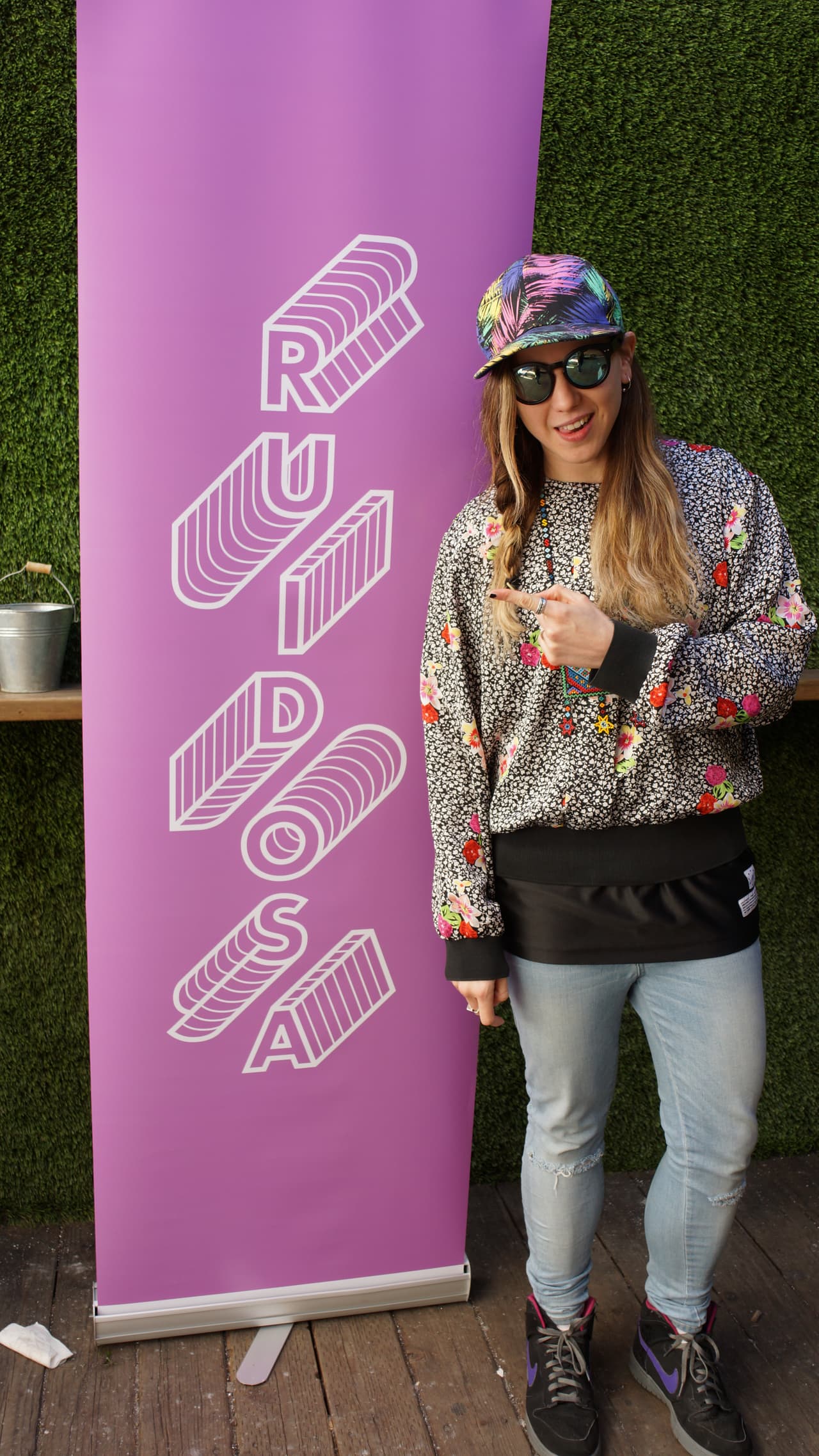 La rapera regiomontana Niña Dioz estuvo en Girlschool LA apoyando a sus compañeras de la industria musical.