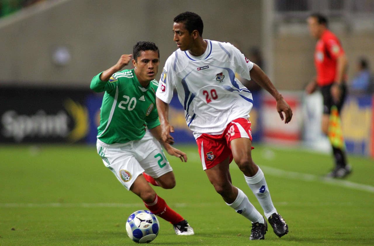 En la Copa Oro 2009, mexicanos y panameños se vieron las caras en la fase de grupos