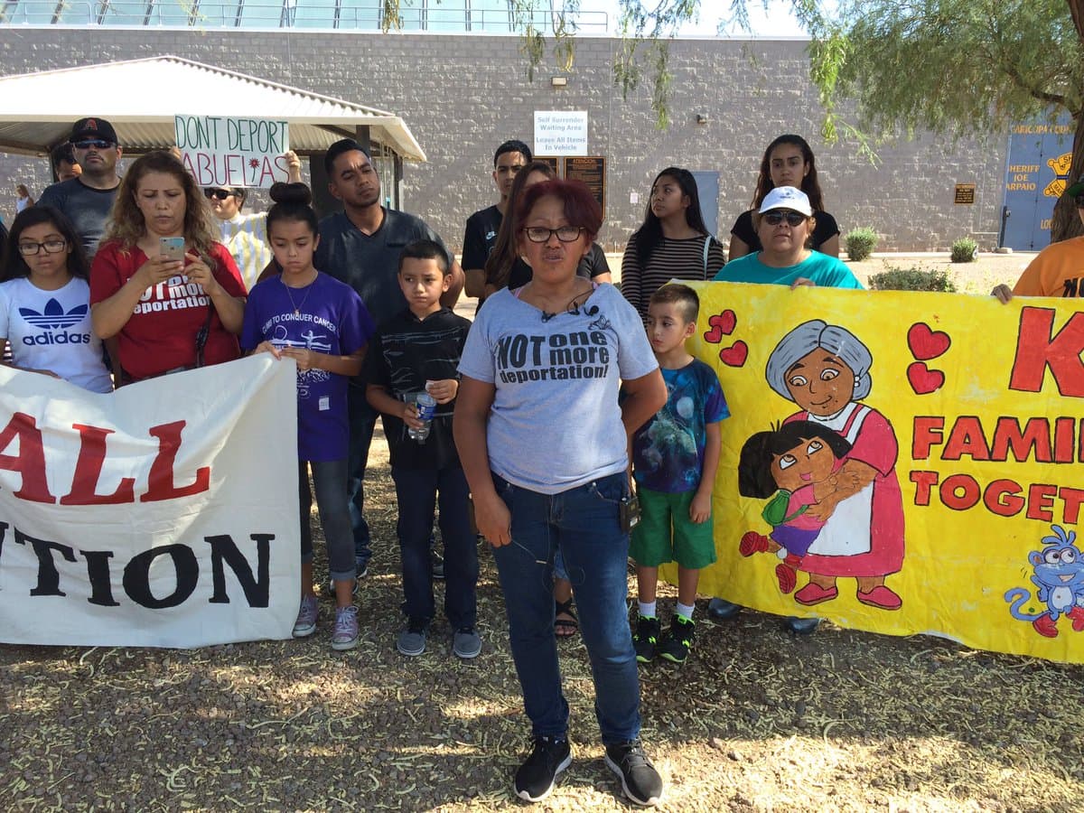 ICE liberó a la abuela que fue detenida después de pagar la sentencia por DUI