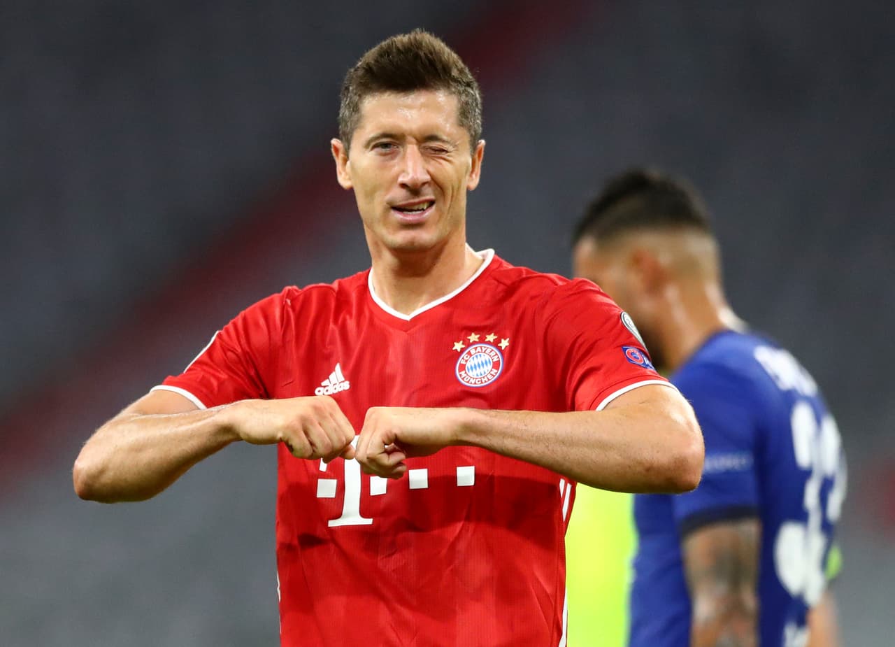 Robert Lewandowski marcó su doblete a los 83’ de juego; el polaco tuvo una destacada actuación.