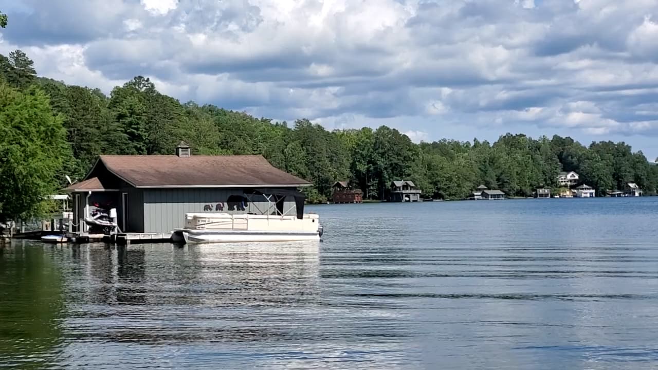 Encuentra más destinos e información local, 
<a href="https://www.univision.com/local/atlanta-wuvg/localisimo"><b>aquí</b></a>.