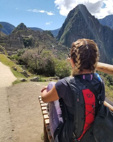 Gred estaba encantada con la vista que tenía. "The view is the view...speechless! 🌄👣👀 #PeruNosLlama #familytrip #wonderoftheworld"