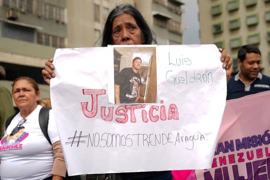 Juez federal afirma que el gobierno de Trump "eludió una vez más sus obligaciones" en respuestas por la polémica de las deportaciones a El Salvador