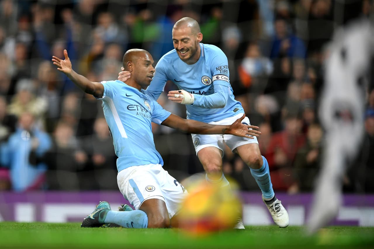 El primero en marcar fue el brasileño Fernandinho en el minuto 19.