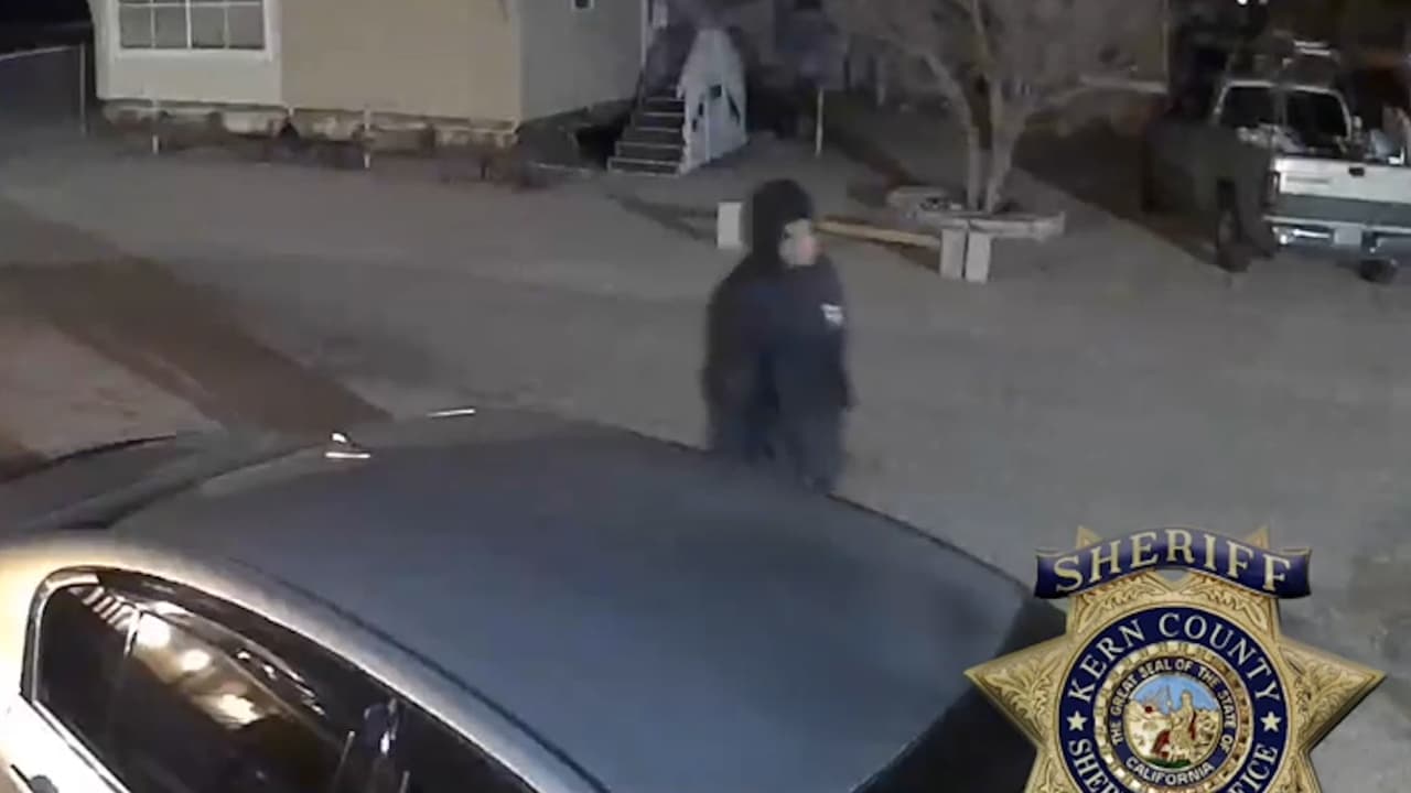 El sospechoso de origen hispano encendía las alarmas de los autos