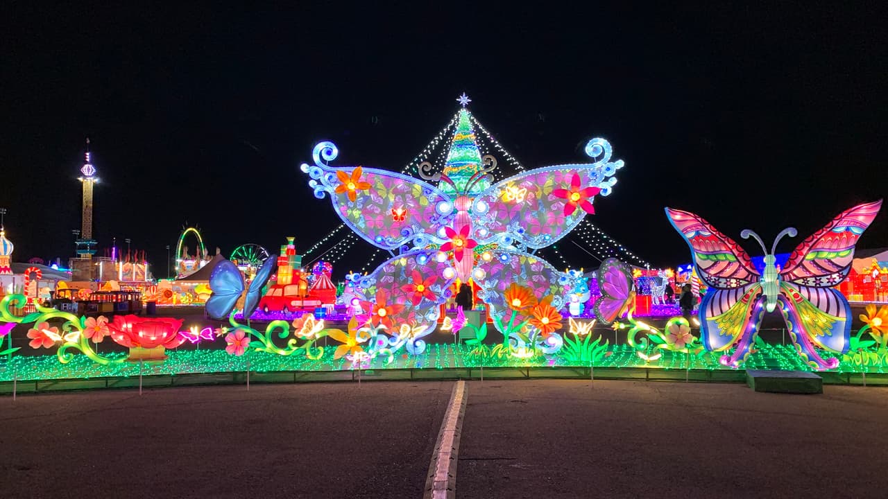 La sección de las mariposas también se está estrenando este año en Magical Winter Lights.