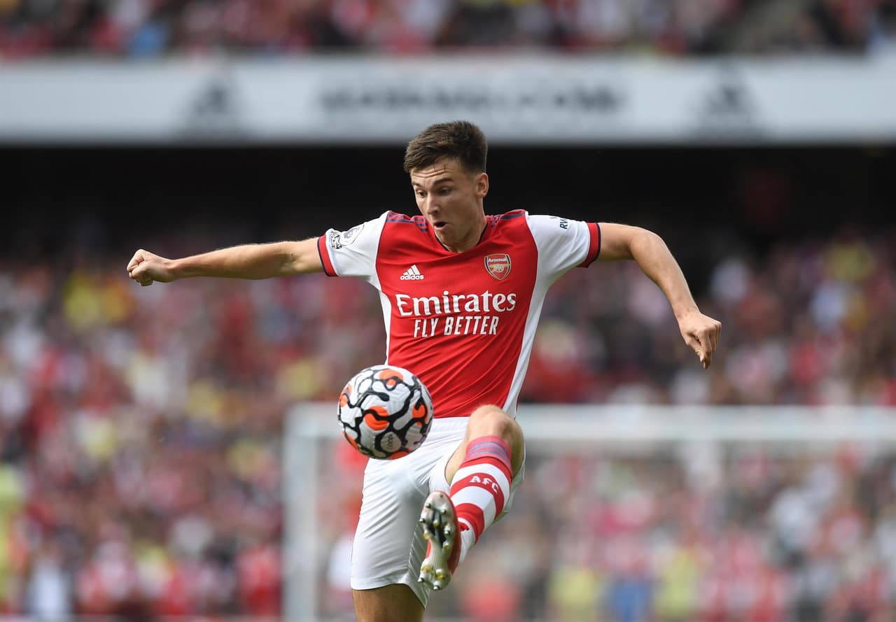 Chelsea se lleva el Derby tras derrotar 2-0 al Arsenal durante la segunda Jornada de la Premier League. Romelu Lukaku, quien fue ovacionado a su regreso con los 'Blues', anotó el primer gol del partido al minuto 15', seguido de Reece James al 35'.