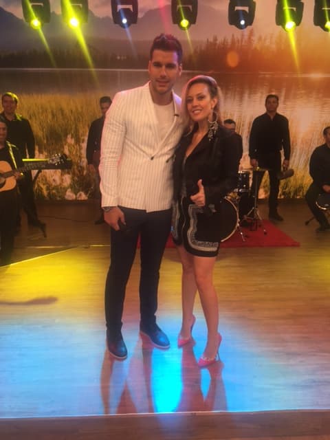 Parece que el romance entre Fey y Lenny de la Rosa sigue latiendo fuerte, ¿será?.