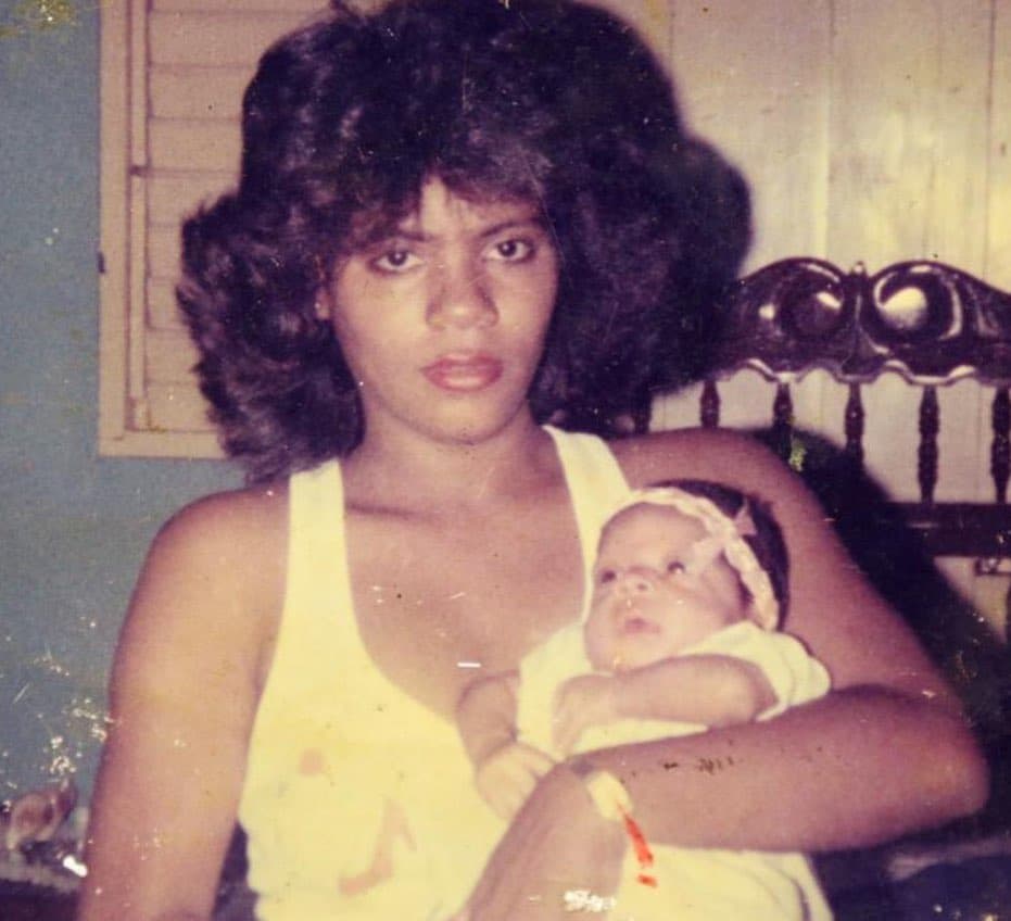 Ahora le toca a la ex reina de Nuestra Belleza Latina ejercer su labor de mamá, aunque con un hermoso varoncito que llevará por nombre Gennaro Antonino Gamelier Zampogna Méndez.