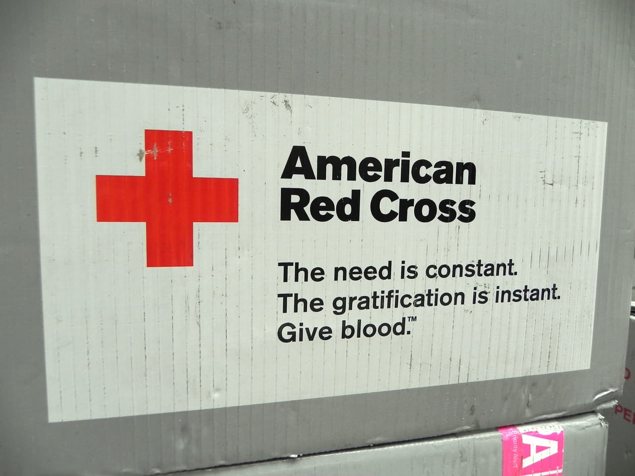 Si aún puedes llegar habrá regalos para los donantes.