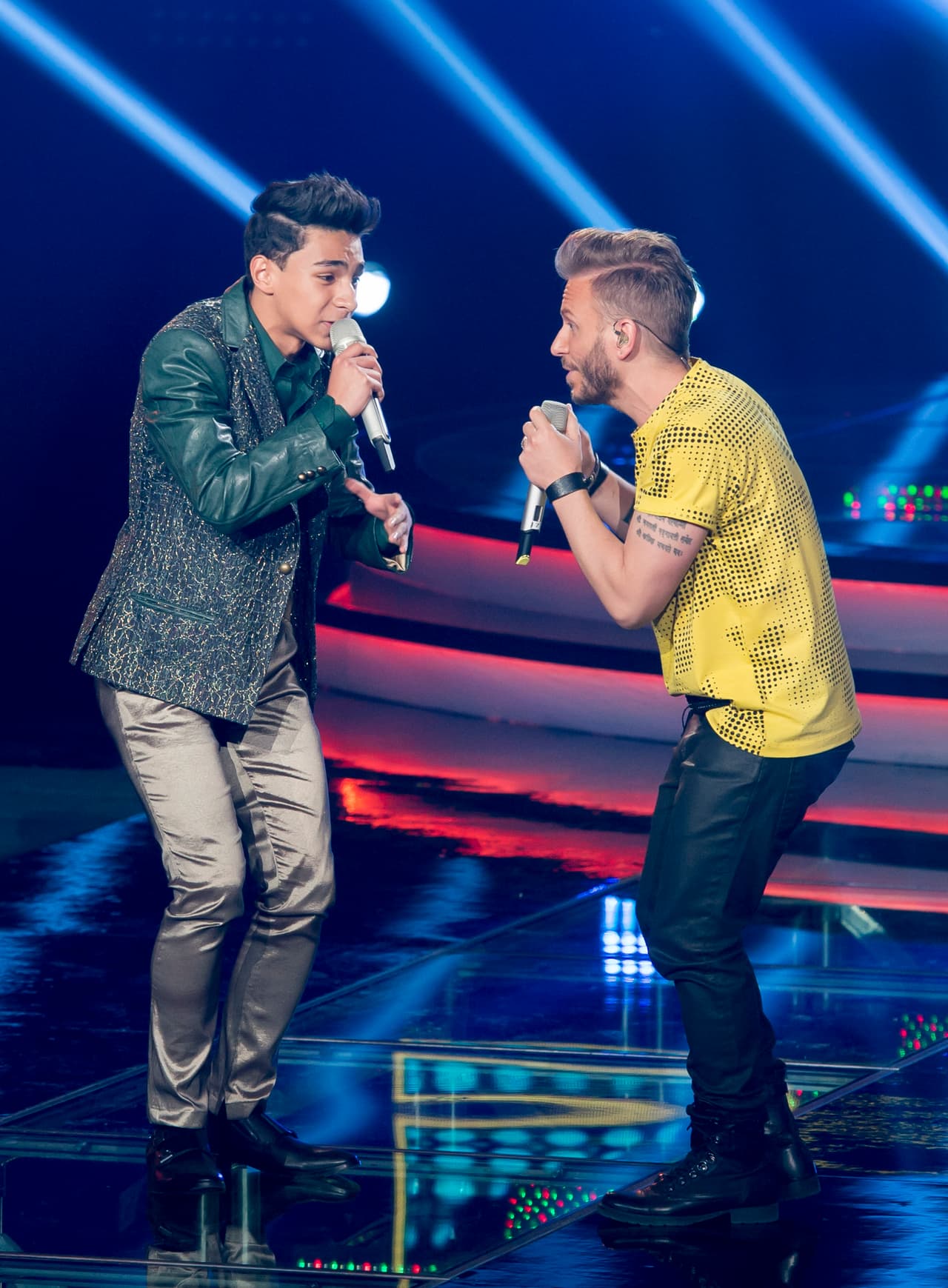 Los Moro, Cervantes, García y Barraza llegaron a la semifinal, en la cual hubo tremenda pelea entre Cristian y Noel, debido a una decisión del capitán, que le costó la eliminación de su equipo. Disfruta foto a foto todo lo que pasó en el show.