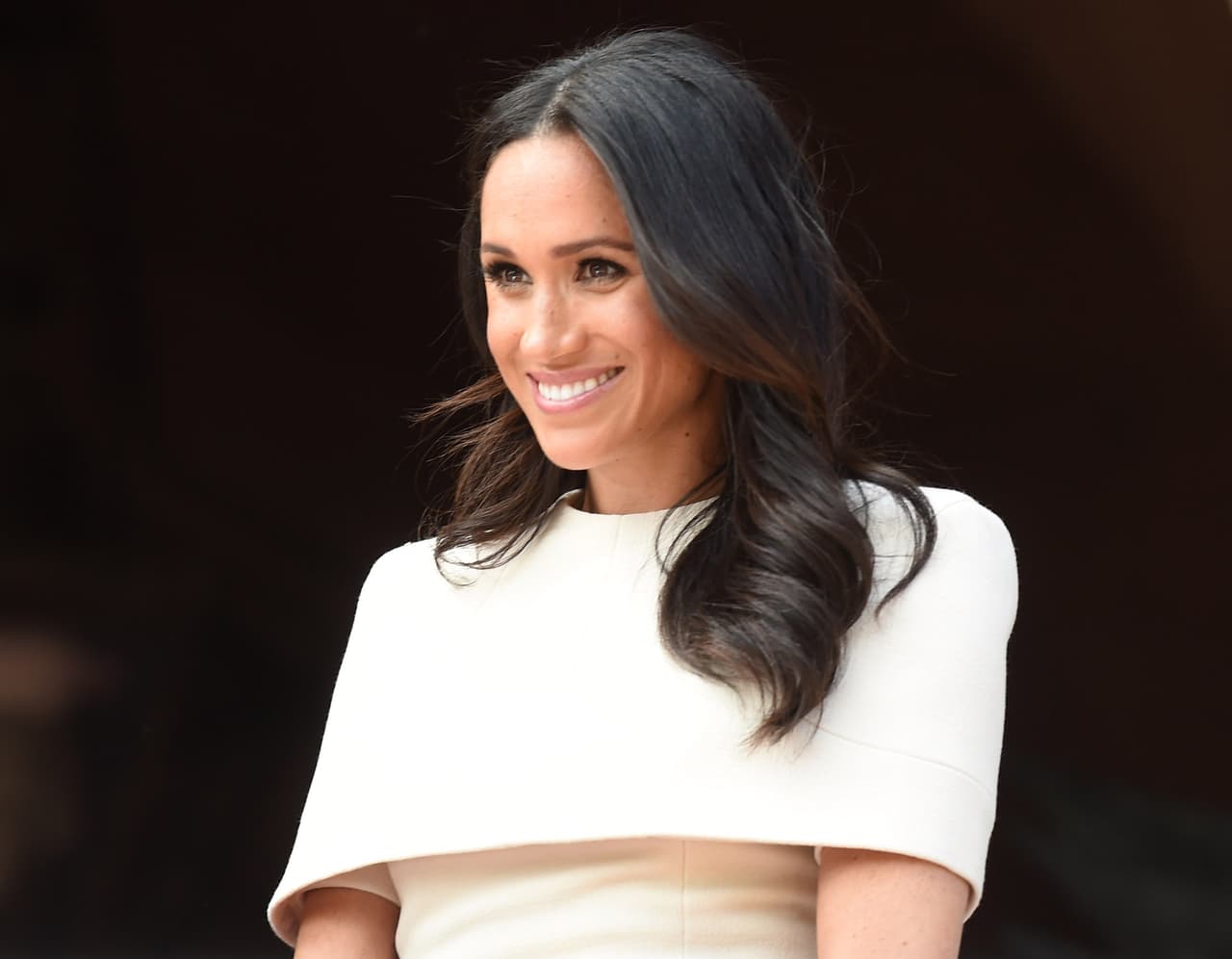 Hayek dice que debido a que ha trabajado con organizaciones benéficas de mujeres durante 25 años, esperaba que Markle preguntara sobre cómo asociarse para una organización específica que tenía en mente.