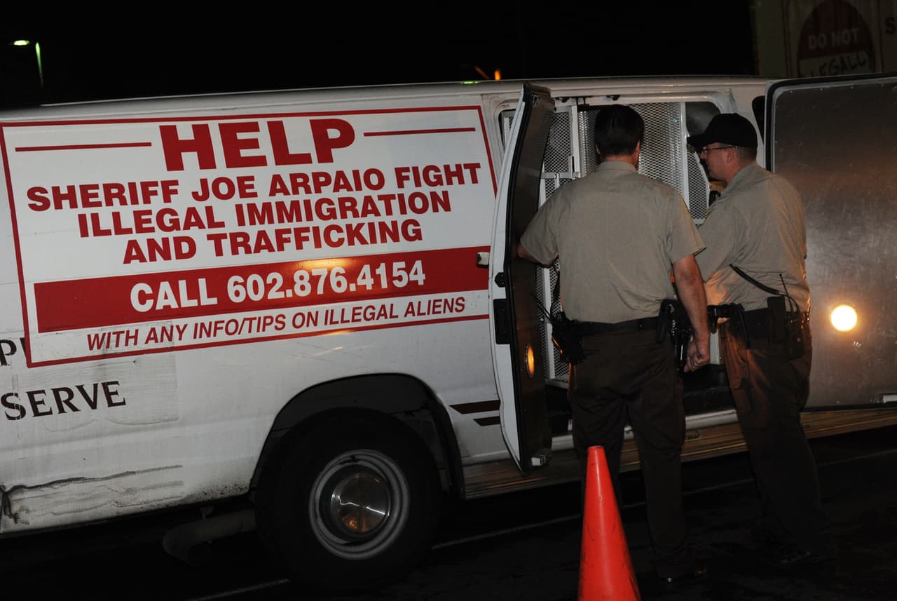 En el 2005 Arpaio inició una lucha abierta encontra de la inmigración indocumentada