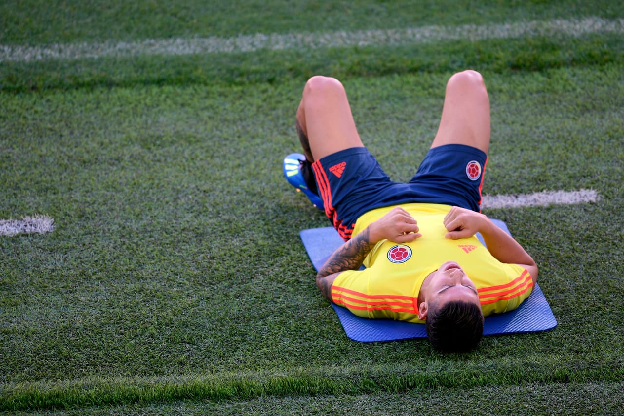 James sufre de un "edema menor sin ruptura fibrilar en el sóleo derecho", según la Federación Colombiana de Fútbol, por lo que será esperado hasta último momento.