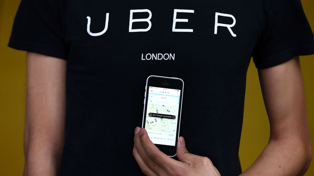 Aumentan críticas hacia Uber por revelar acceso a datos de sus clientes