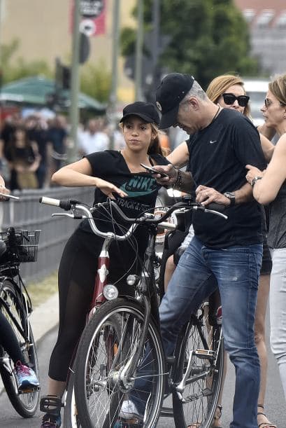 Lástima que el abuelo no puedo pasearlo a él también mientras toma la siesta.
