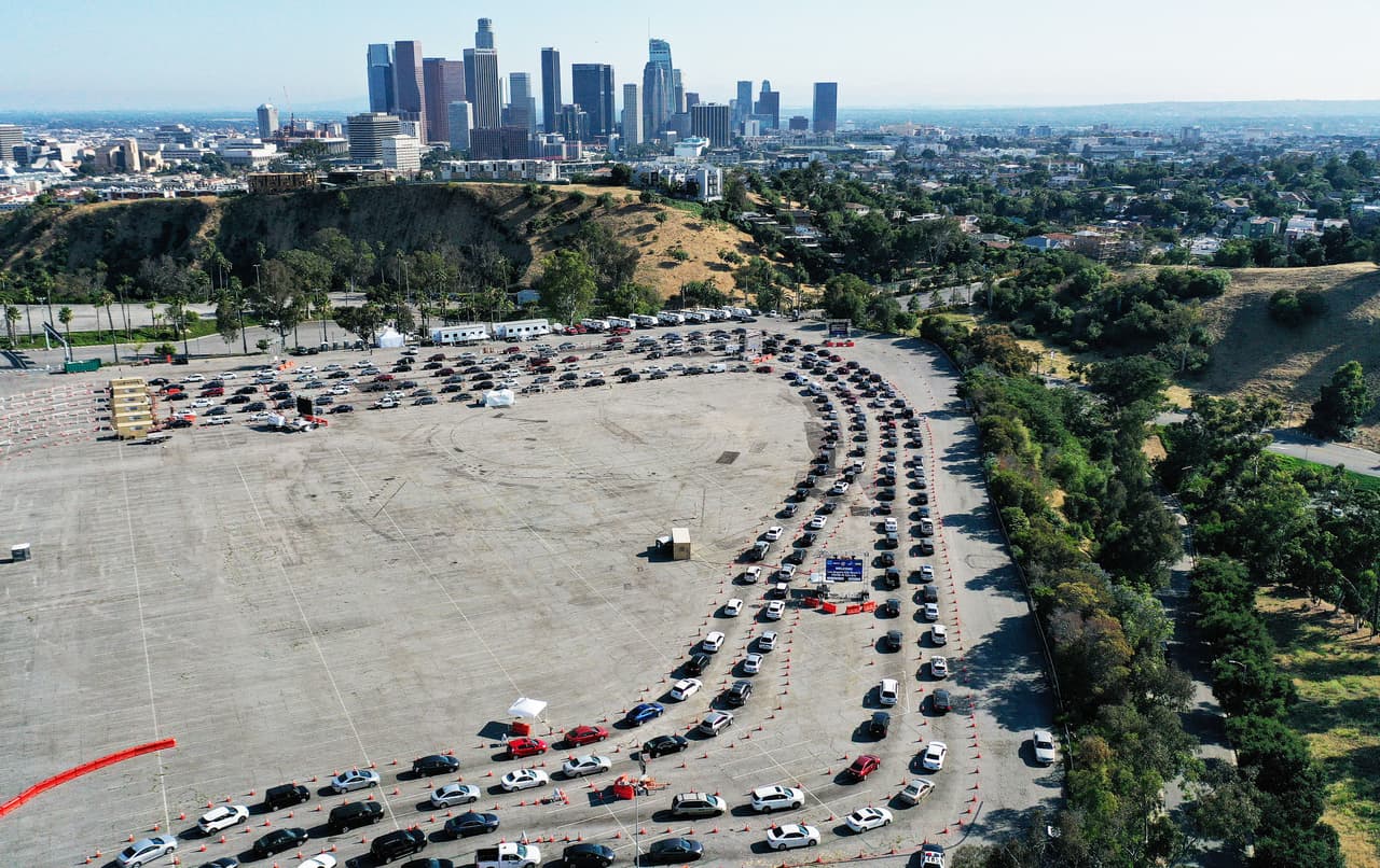 A pesar de que se había logrado aplanar la curva de contagios, un aumento significativo en las hospitalizaciones en las últimas semanas ha generado preocupación en el condado de Los Ángeles.