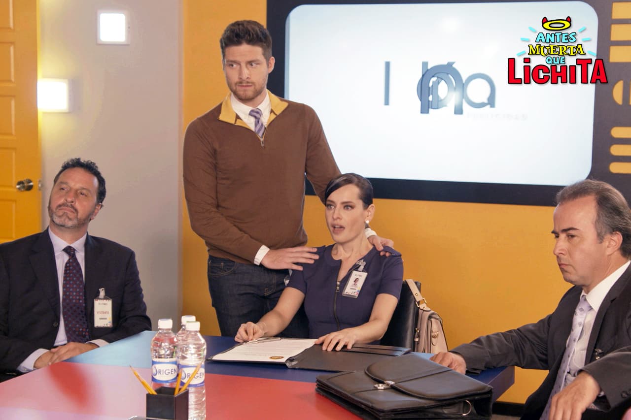 Beatriz acepta venderle su parte de Icónika a Augusto para darle fin a su relación tormentosa.