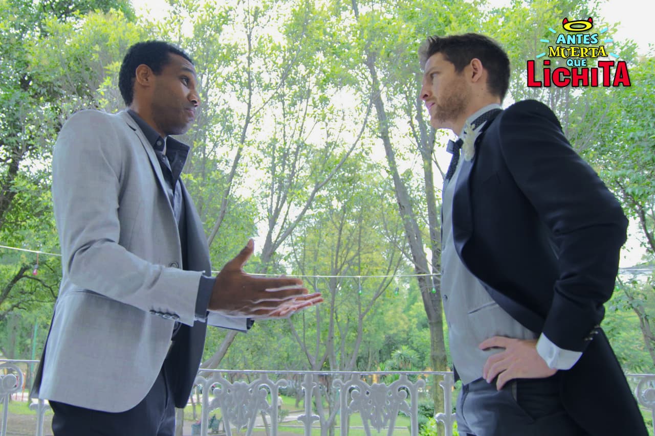 Alex y Kenny hablan sobre irse de nuevo a Nueva York y comenzar una vida juntos.