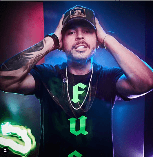 El cantante de reguetón Reykon también mostró su emoción al publicar esta fotografía.