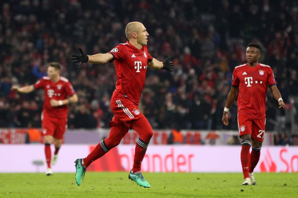 Arjen Robben. Amado por los holandeses y aficionados del Bayern Múnich, pero odiado por toda la afición mexicana gracias a su penal fingido frente al Tri en el Mundial de 2014 y también por los aficionados del Borussia Dortmund
