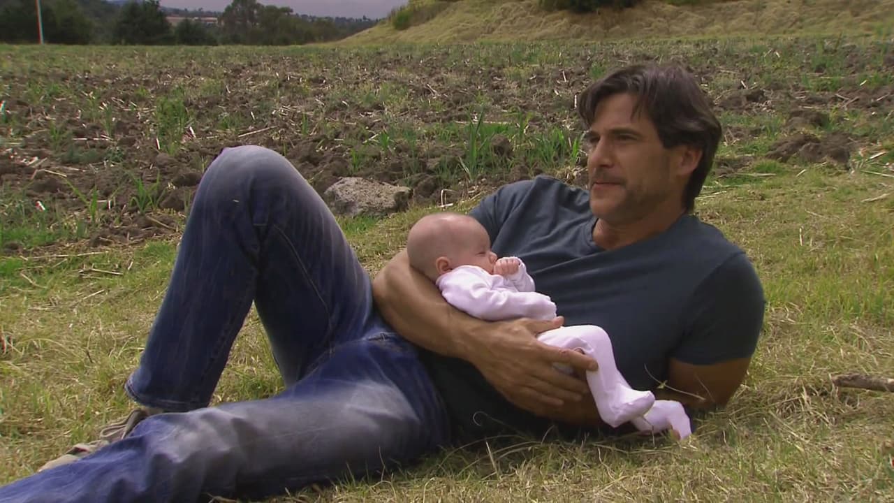 Él es un gran abuelo, consentidor y muy cariñoso.